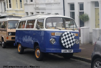VW bay window type 2, 2 berth, (1975)