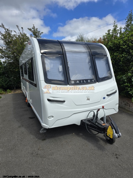 Bailey Unicorn Cadiz, 4 berth, (2018)