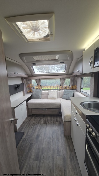 Swift Grande 560L Elite, 4 berth, (2023)