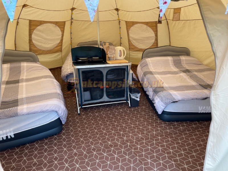 Cairds Camping And Caravan Site