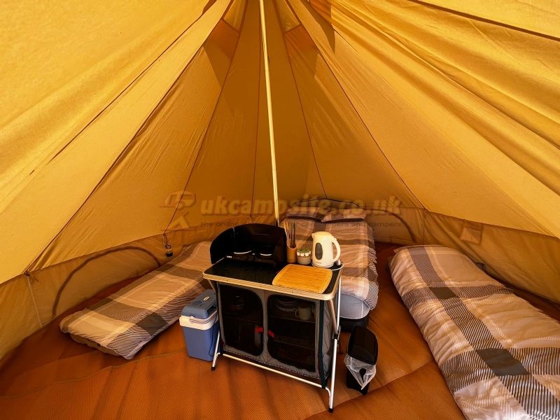 Cairds Camping And Caravan Site