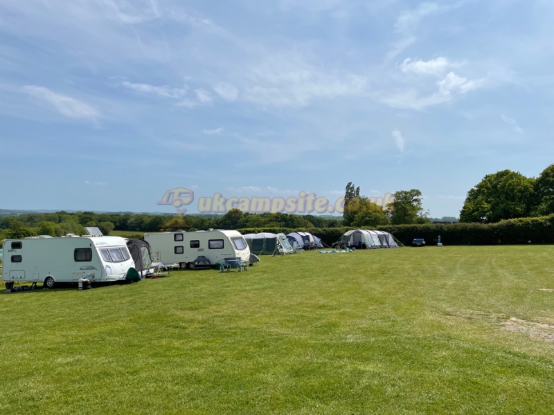Cairds Camping And Caravan Site