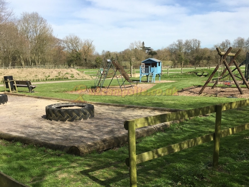 Blackland Lakes Holiday Centre