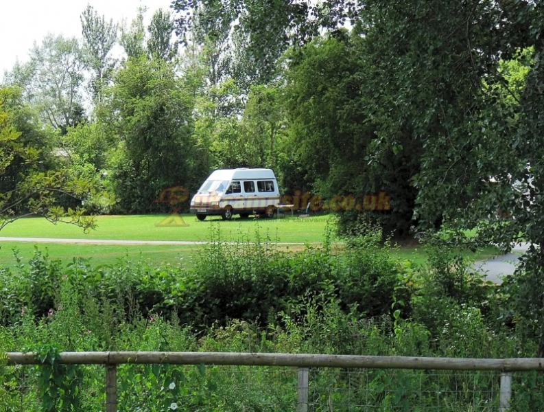 Blackland Lakes Holiday Centre