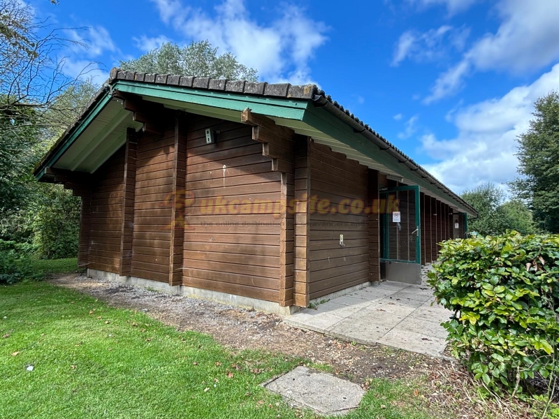 Blackland Lakes Holiday Centre