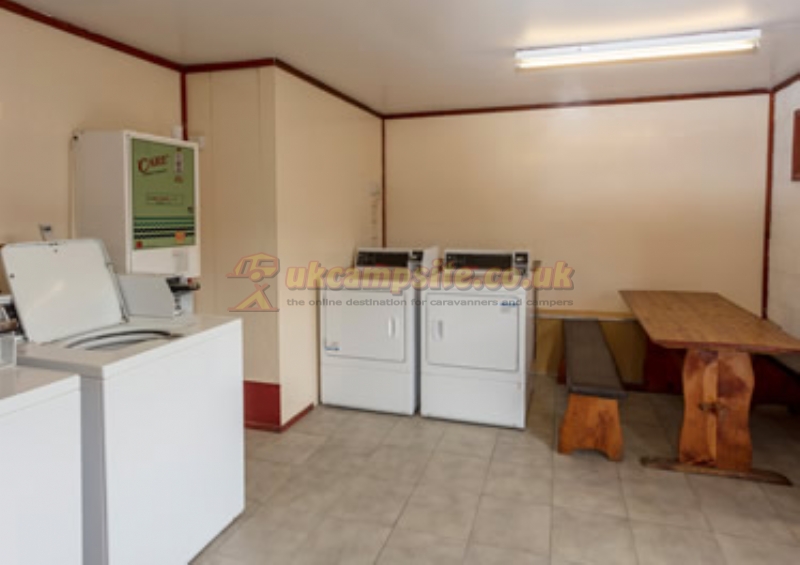 Broomfield Holiday Park
