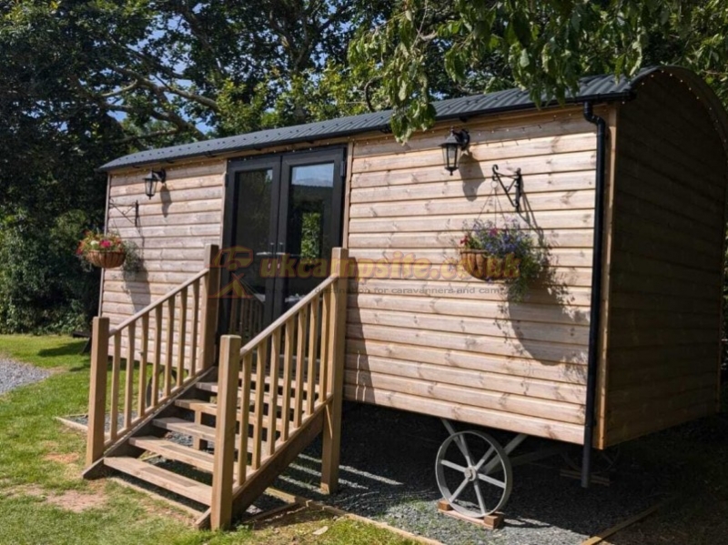 Bryn Gloch Caravan And Camping Park