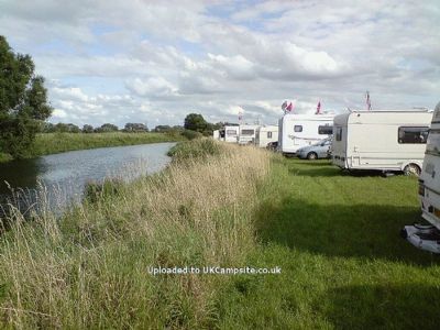 Haxey Quays Caravan and Camping