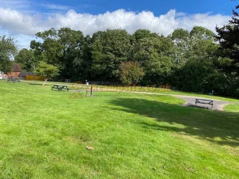 Maxstoke Hall Farm Caravan Site