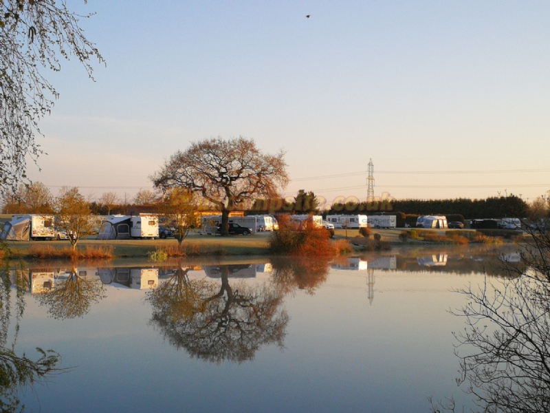 Lakeside Adult Touring Caravan Park