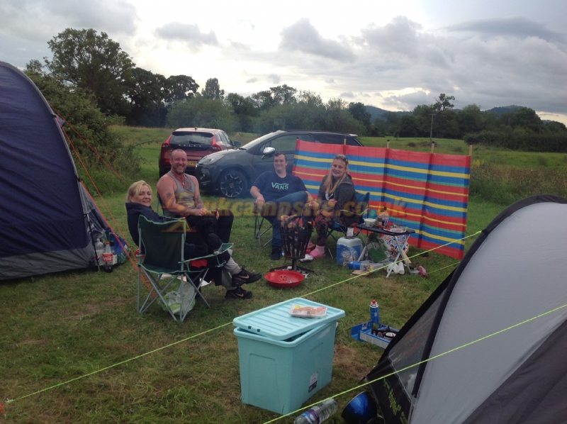 Crosslanes Campsite