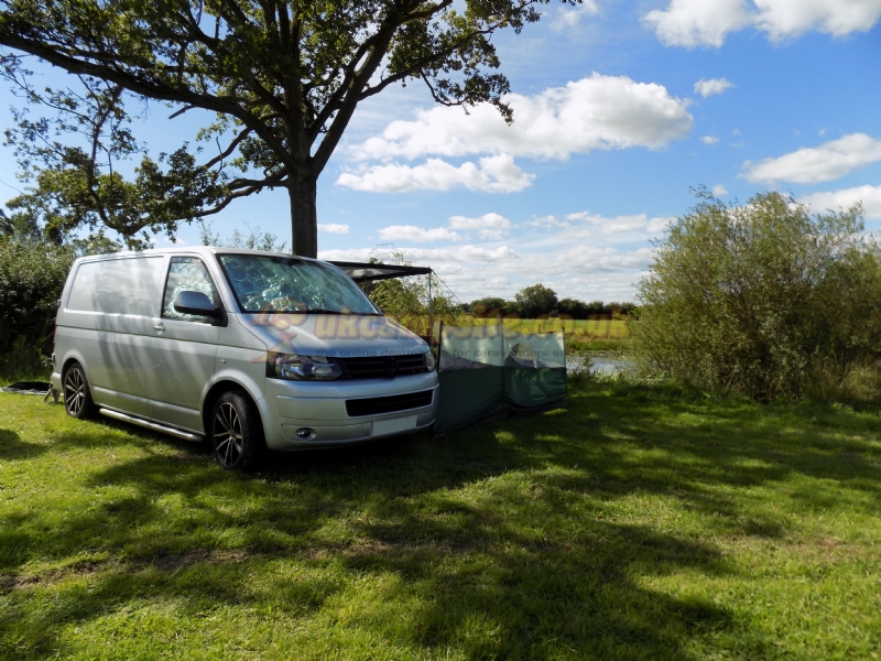 Crosslanes Campsite