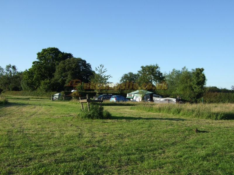 Crosslanes Campsite