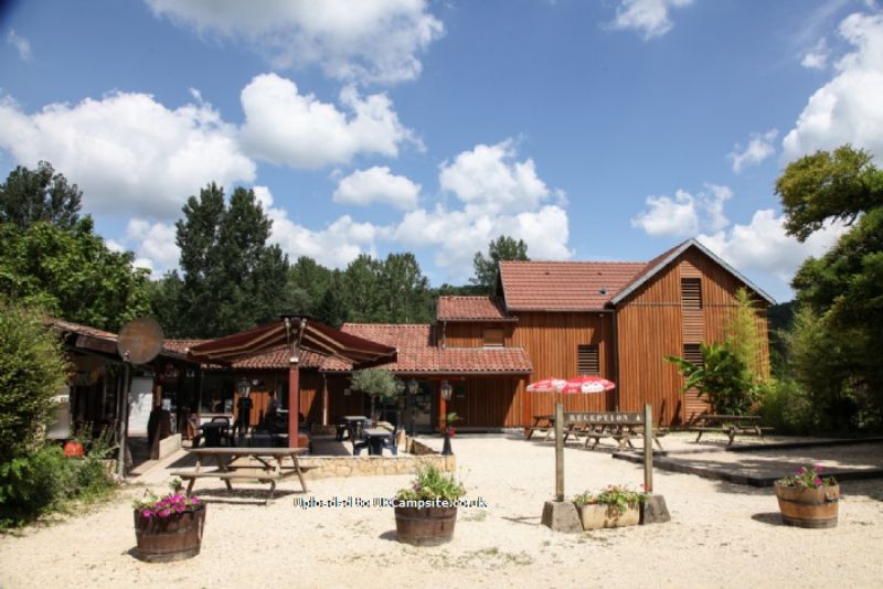 Les Deux Vallees