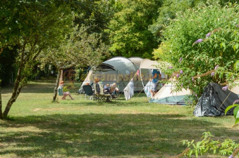 Camping Ruisseau Du Treil