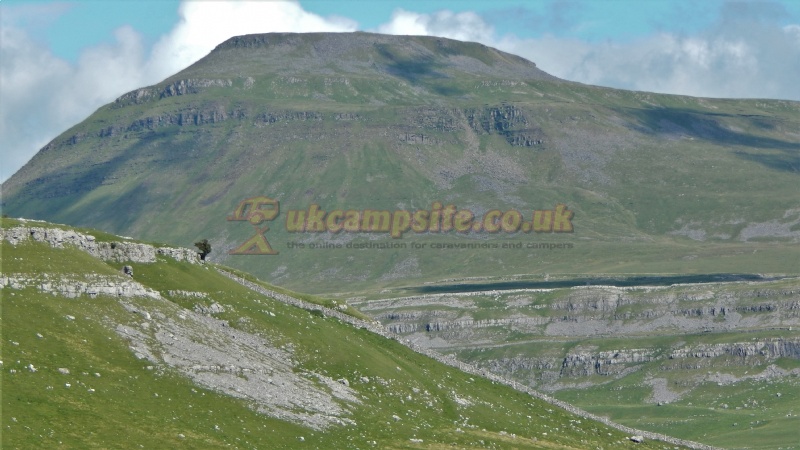 Thornbrook Barn Caravan Site