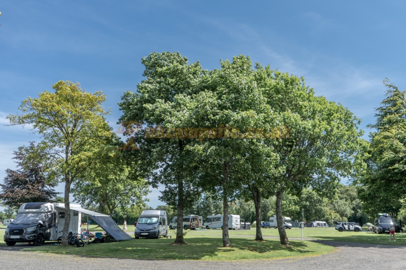 Glanllyn Lakeside Caravan And Camping Park