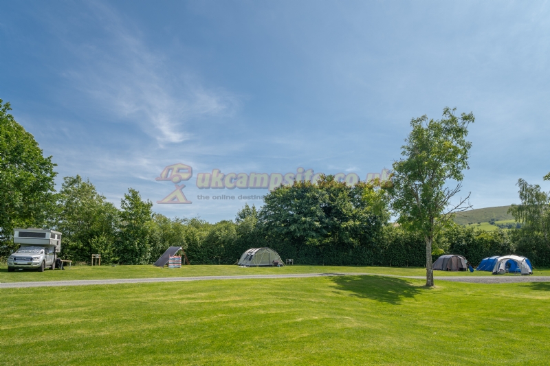 Glanllyn Lakeside Caravan And Camping Park
