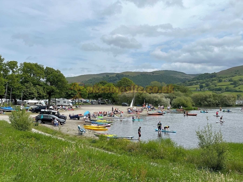 Glanllyn Lakeside Caravan And Camping Park