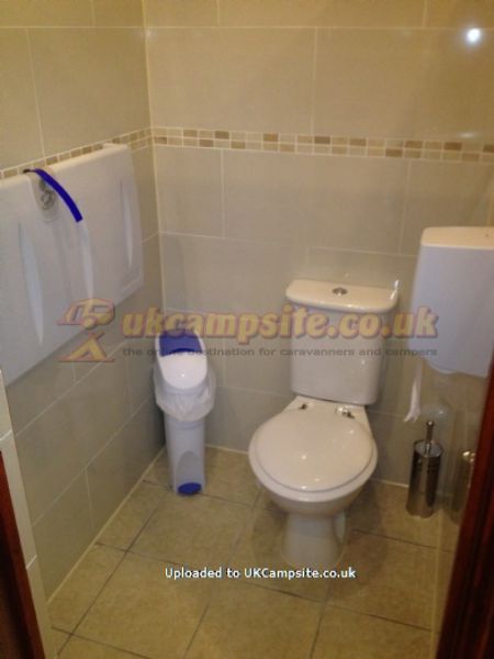 Llwyn Ffynnon Caravan Park