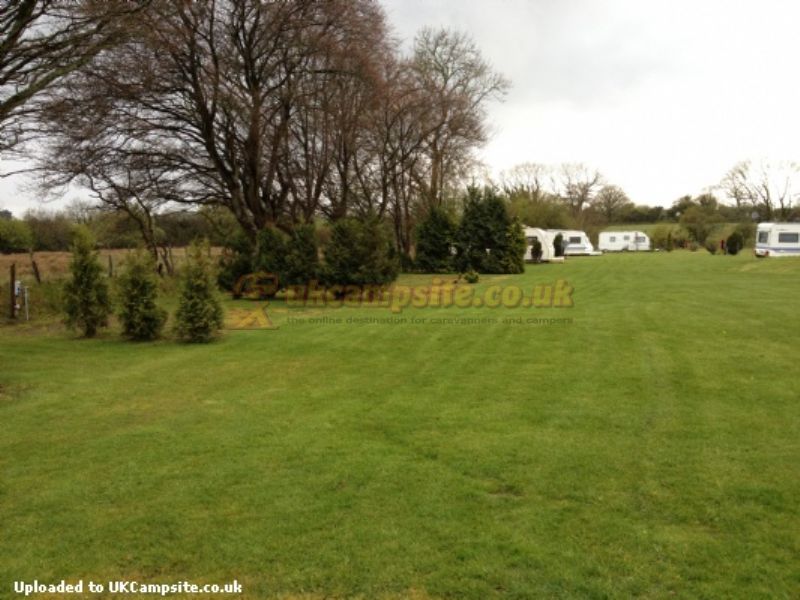 Llwyn Ffynnon Caravan Park