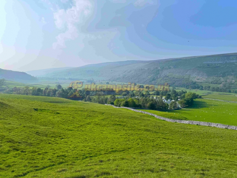 Littondale Country And Leisure Park