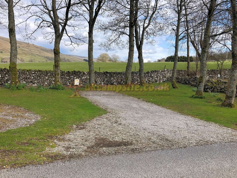 Littondale Country And Leisure Park