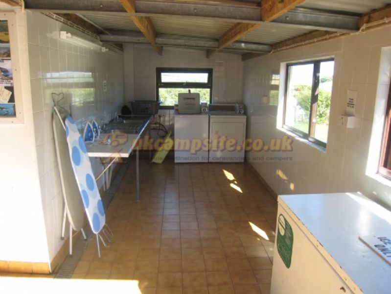 Higher Rew Touring Caravan And Camping Park
