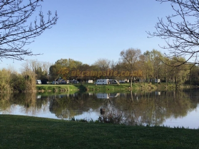 Camping Du Lac De Bignac