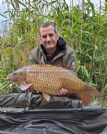 Oasis Lakes And Holidays Caravan Site