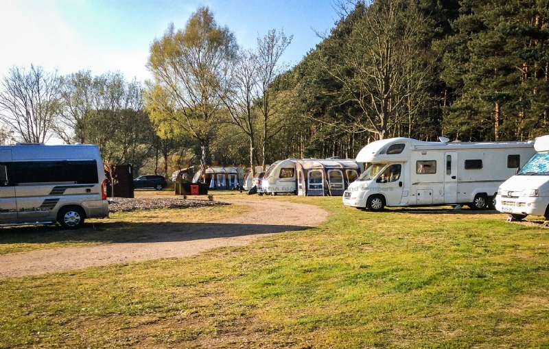 Oasis Lakes And Holidays Caravan Site
