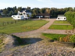 Lurcher Farm Cottage Camping And Caravanning Site