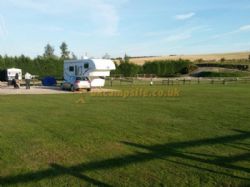 Lurcher Farm Cottage Camping And Caravanning Site