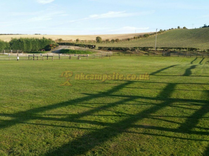 Lurcher Farm Cottage Camping And Caravanning Site