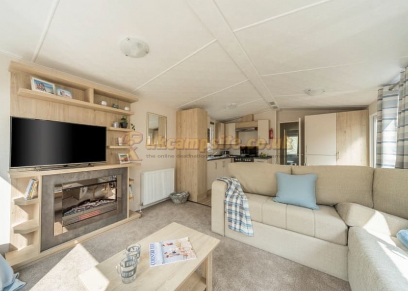 Mercury Yacht Harbour And Holiday Park