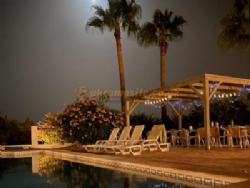 Lemon Tree Villa Caravan And Rv Parking