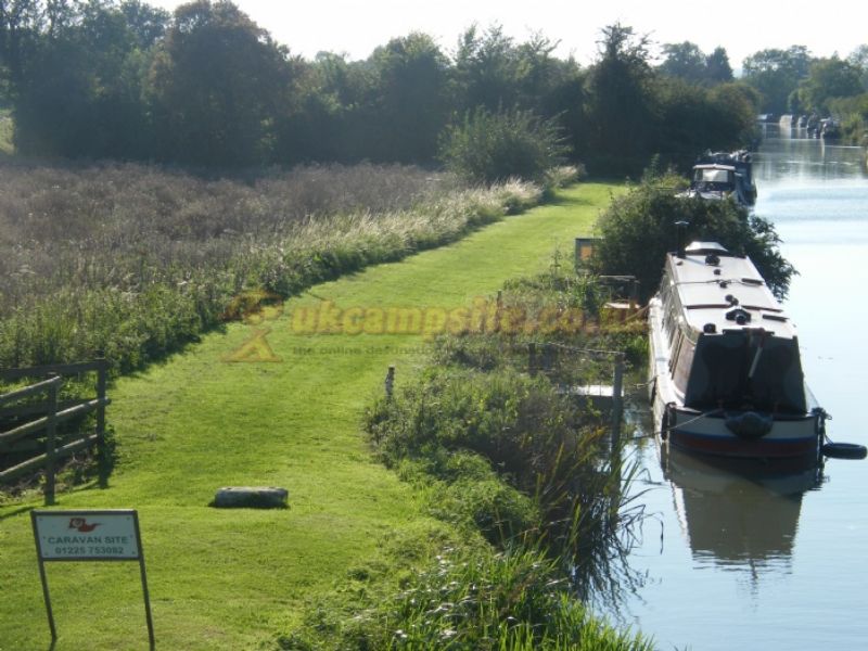 Marsh Farm Canal Caravan Site