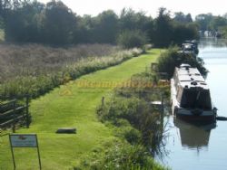 Marsh Farm Canal Caravan Site