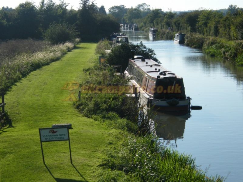 Marsh Farm Canal Caravan Site