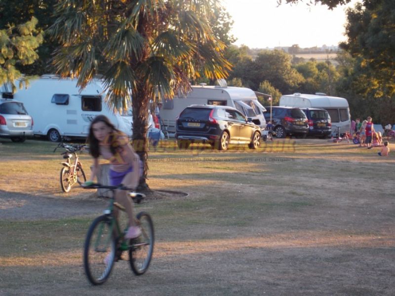 Camping And Caravan Storage La Baudonniere