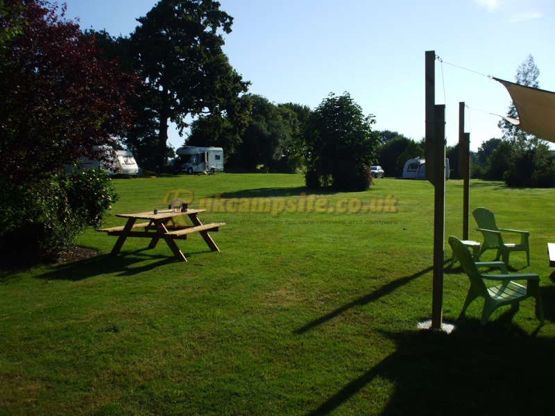 Pinabre Camping And Caravan Site