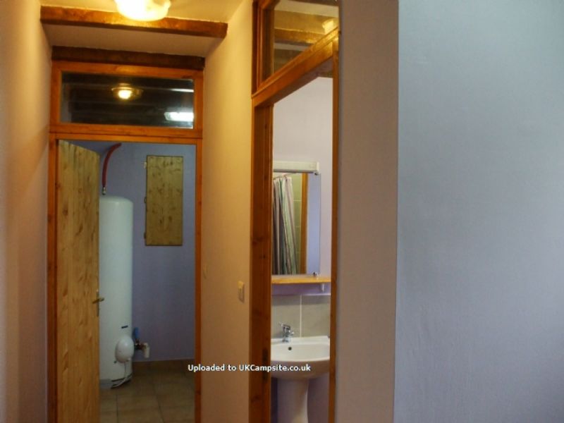 Pinabre Camping And Caravan Site