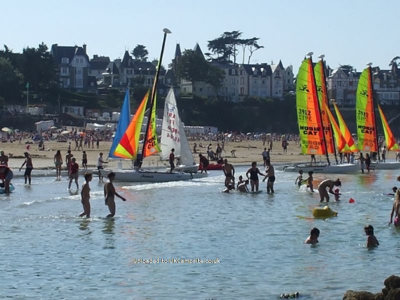Pinabre Camping And Caravan Site