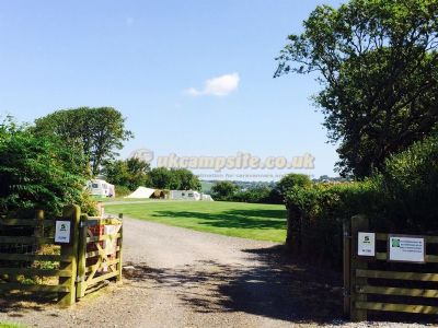Waungadog Farm Caravan And Camping