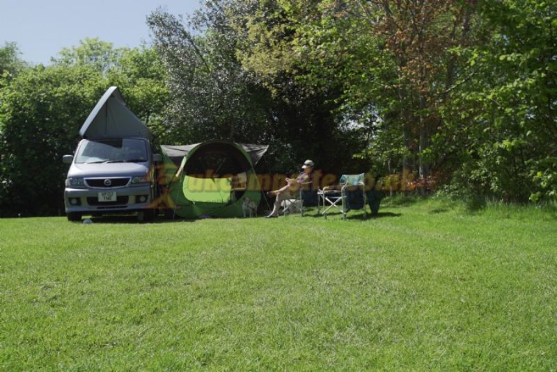 Hook Farm Camping And Caravan Park