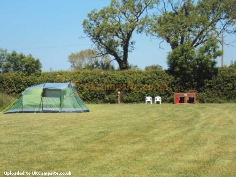 Withy Water Caravan And Campsite