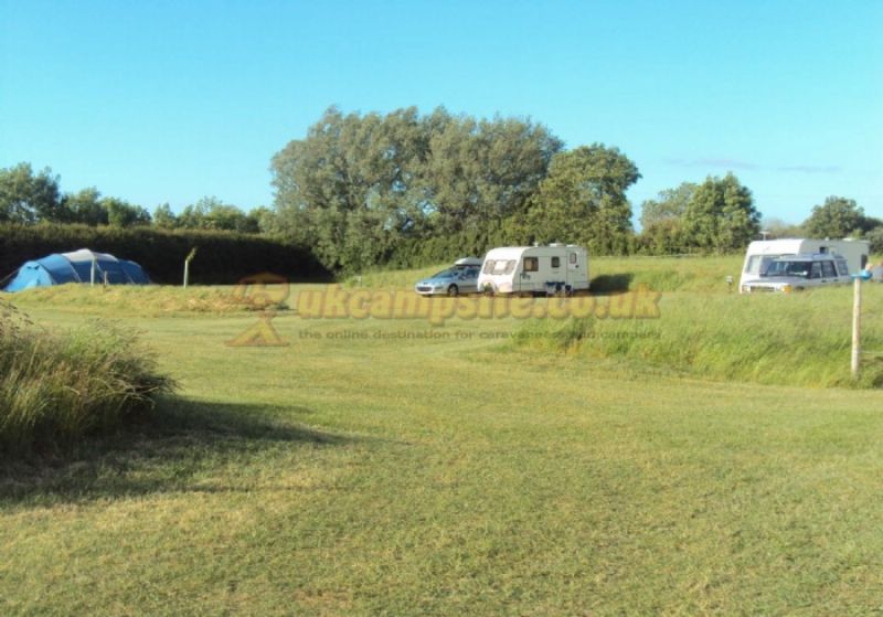 Withy Water Caravan And Campsite