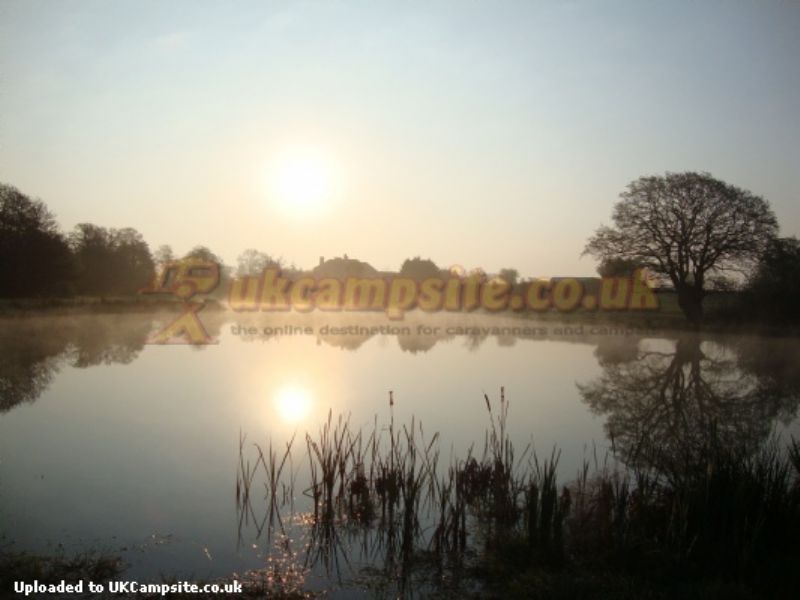 Trippenkennett Farm Amping And Caravanning Site