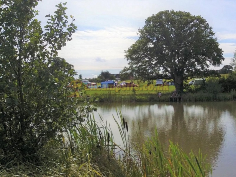 Trippenkennett Farm Amping And Caravanning Site