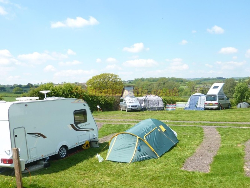 Trippenkennett Farm Amping And Caravanning Site